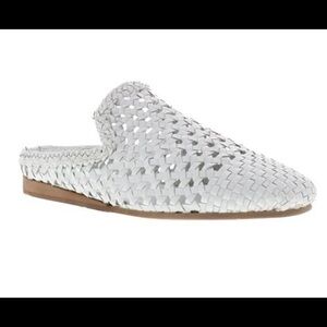 NIB-Sbicca White Perforated Leather Mule